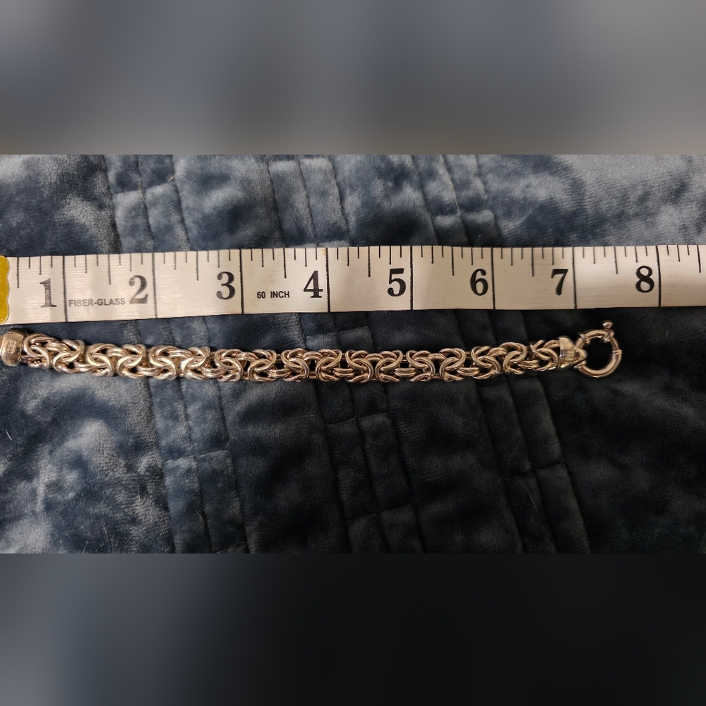 Elegant Silver Chain Bracelet